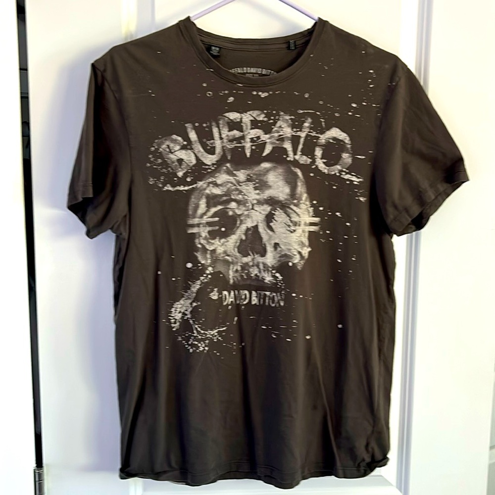 Men’s Buffalo T-Shirt